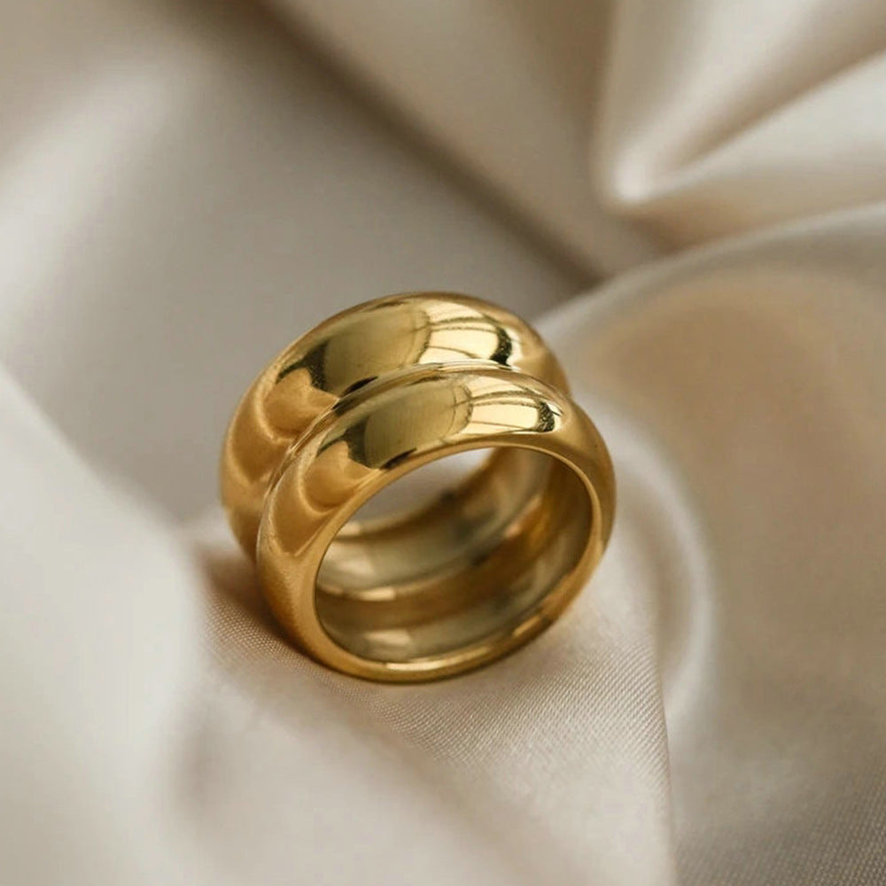 WIDE CHUNKY GOLD RING BAND