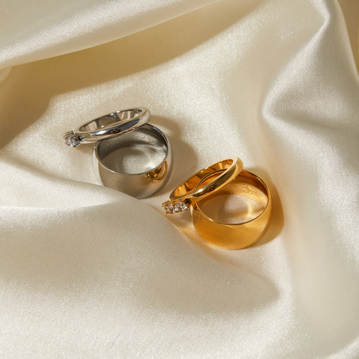 CHUNKY GOLD STACKING RING BAND