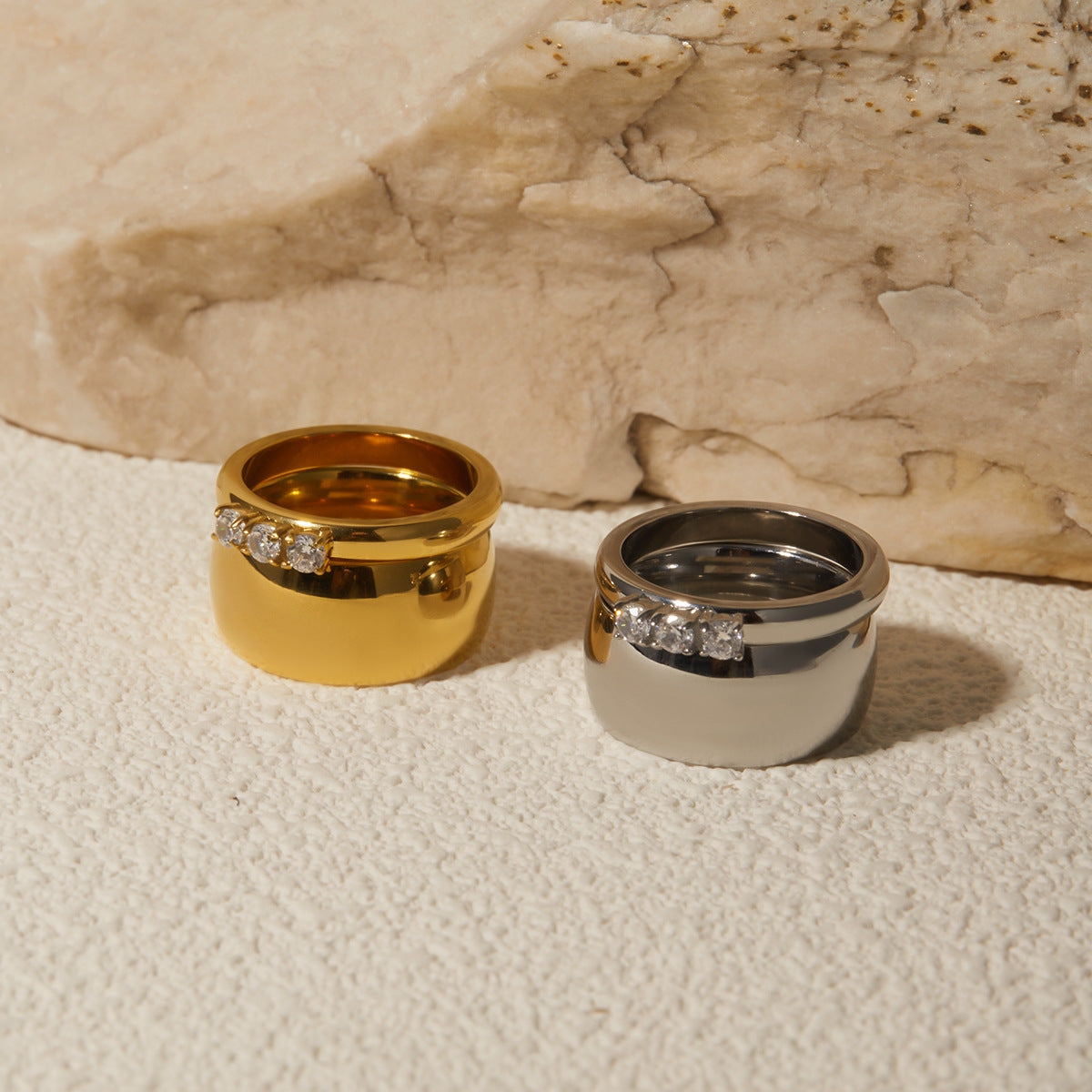 CHUNKY GOLD STACKING RING BAND