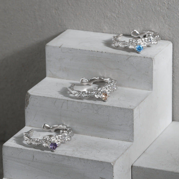 IRREGULAR TEXTURED SILVER RING WITH ZIRCON STONE