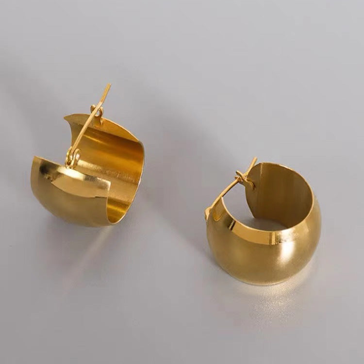 WIDE CHUNKY HOOP EARRINGS
