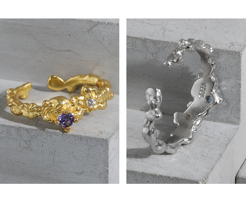 IRREGULAR TEXTURED SILVER RING WITH ZIRCON STONE