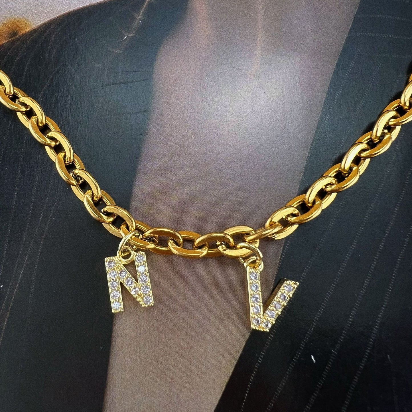 GOLD CABLE CHAIN INITIAL NECKLACE