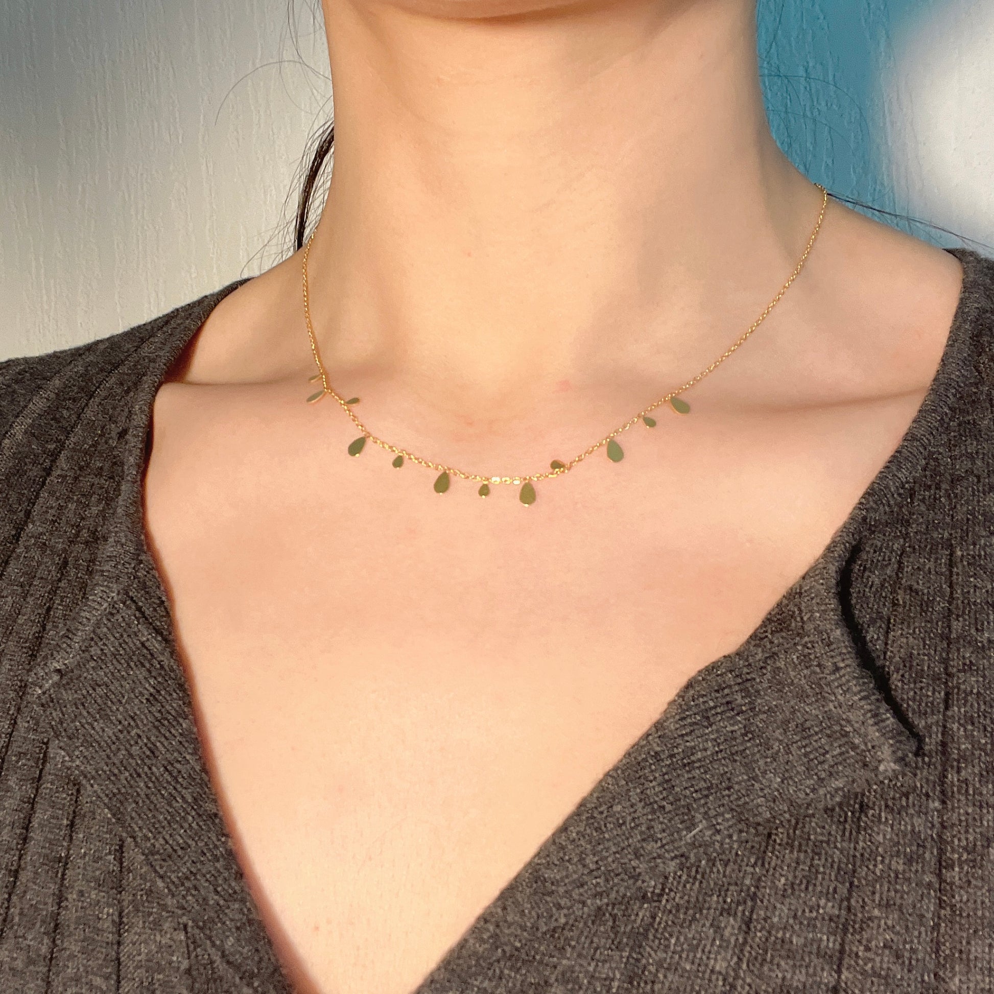 DROPS CHARMS NECKLACE