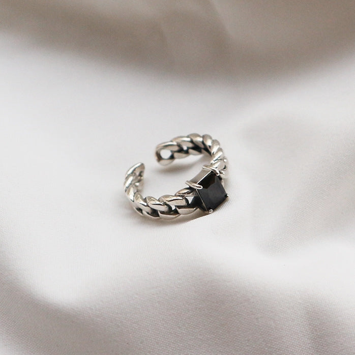 SILVER CHAIN RING WITH ROCK ZIRCON