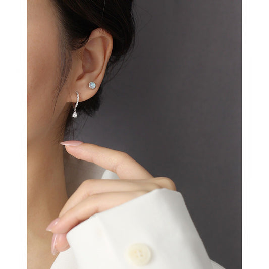 MINIMALIST SILVER EAR HOOPS WITH ZIRCON PENDANT