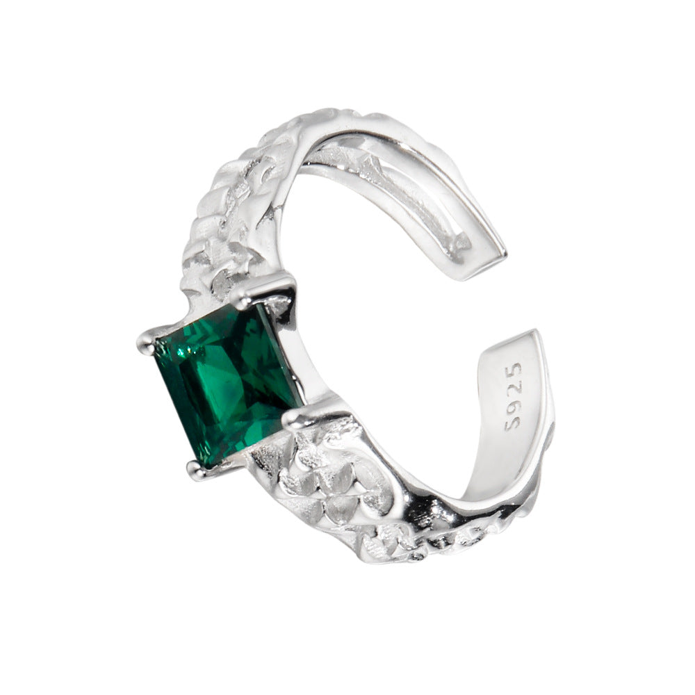 EMERALD SILVER RING