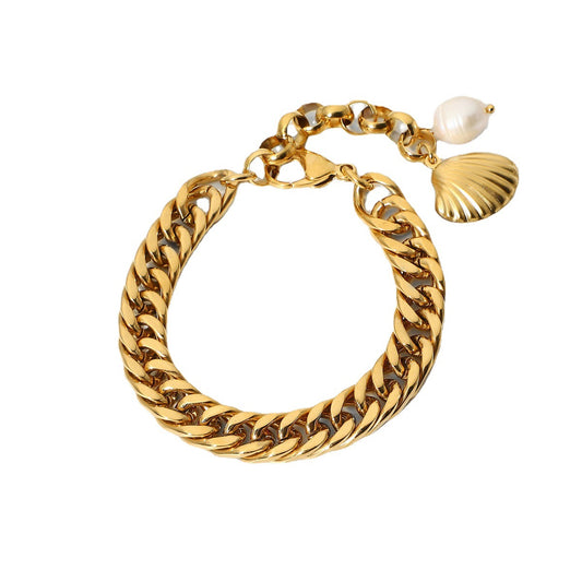 BOLD CHAIN BRACELET WITH PENDANTS