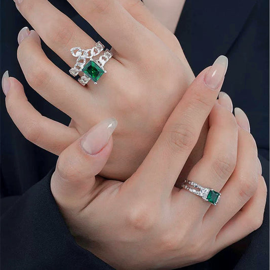 EMERALD SILVER RING